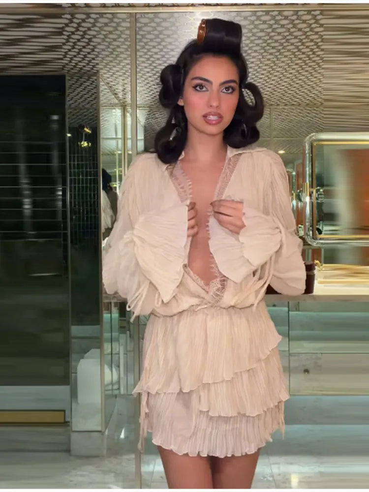 Elegant Beige Pleated Ruffle Mini Dresses Women Lace Trim V Neck Long Sleeve Boho Casual Boho Beach Dress Chic Daily Streetwear