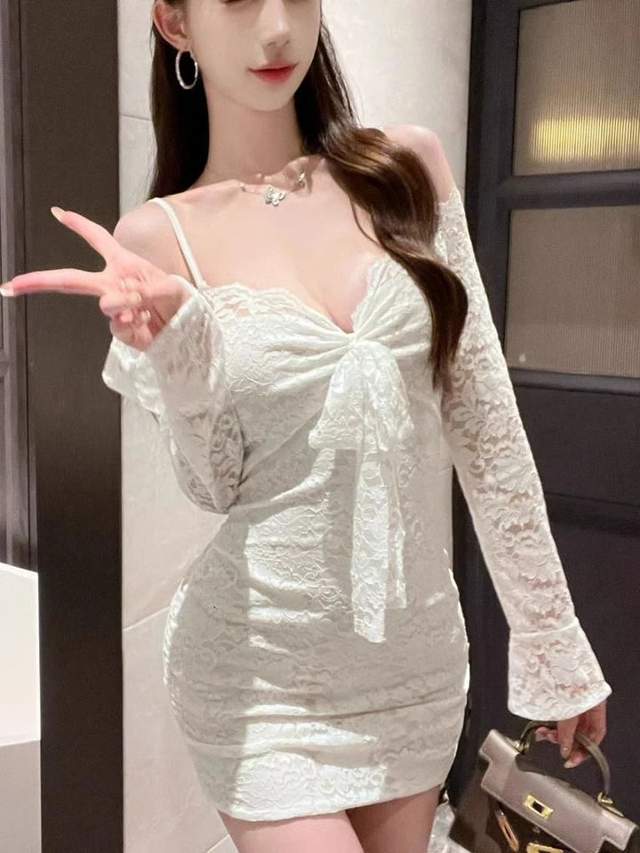 Sexy Pure Desire Lace Long Sleeve Bodycon Dress Women's Waist Cinched One Shoulder Short Skirt Tight Fit Base Layer Spring Su...