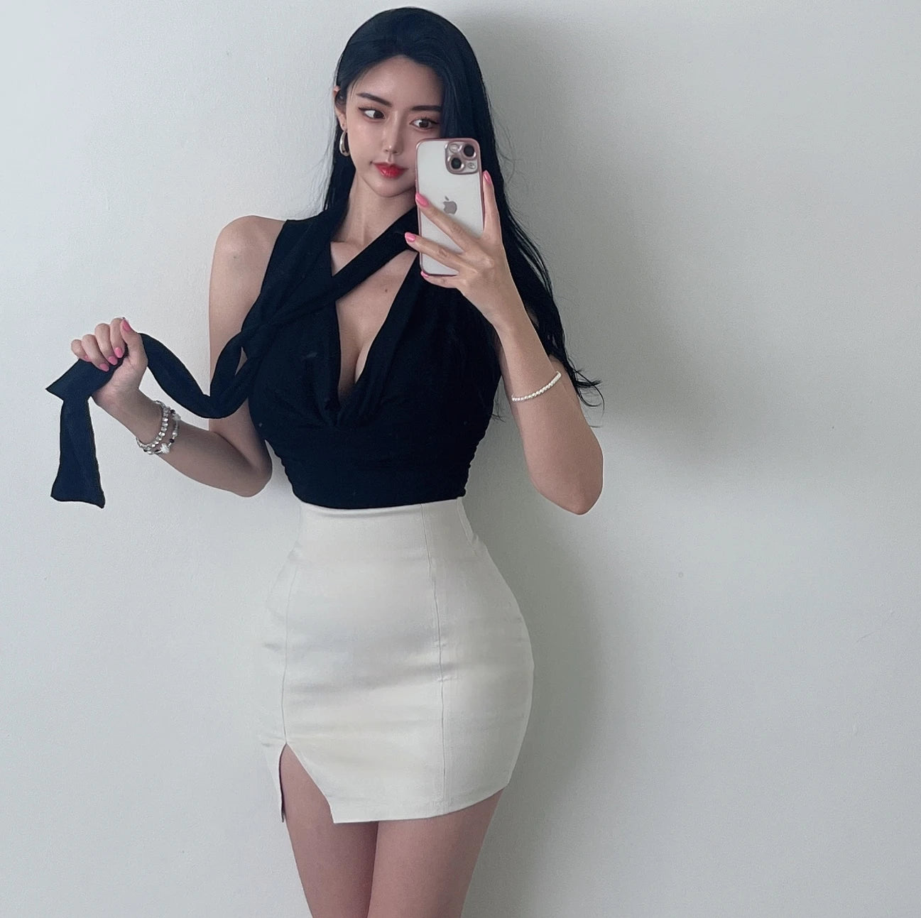 Dongda Gate Pure Desire Sexy Woman Flavor Sleeveless T-shirt Upper Body with Sash Ladylike Temperament Commuter Style Regular...