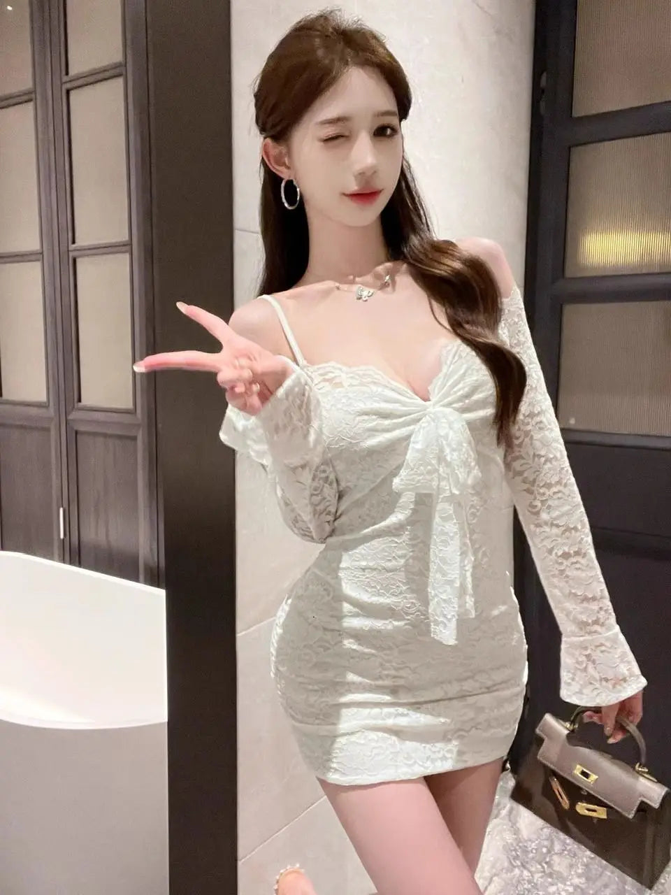 Sexy Pure Desire Lace Long Sleeve Bodycon Dress Women's Waist Cinched One Shoulder Short Skirt Tight Fit Base Layer Spring Su...