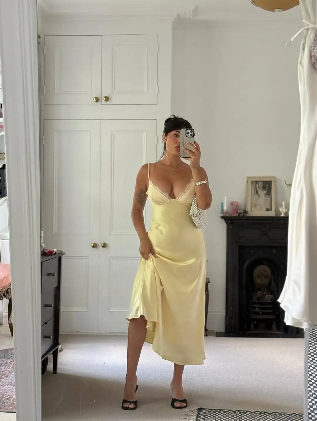 Butter Yellow Satin Bias Cut Lace Patchwork Midi Dress Women's V Neck Backless Suspenders Dresses 2026 New Dinner Party Vestidos