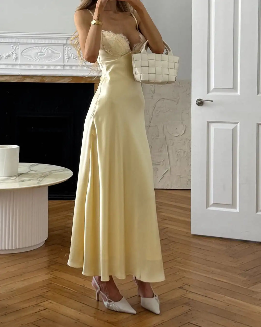Butter Yellow Satin Bias Cut Lace Patchwork Midi Dress Women's V Neck Backless Suspenders Dresses 2026 New Dinner Party Vestidos